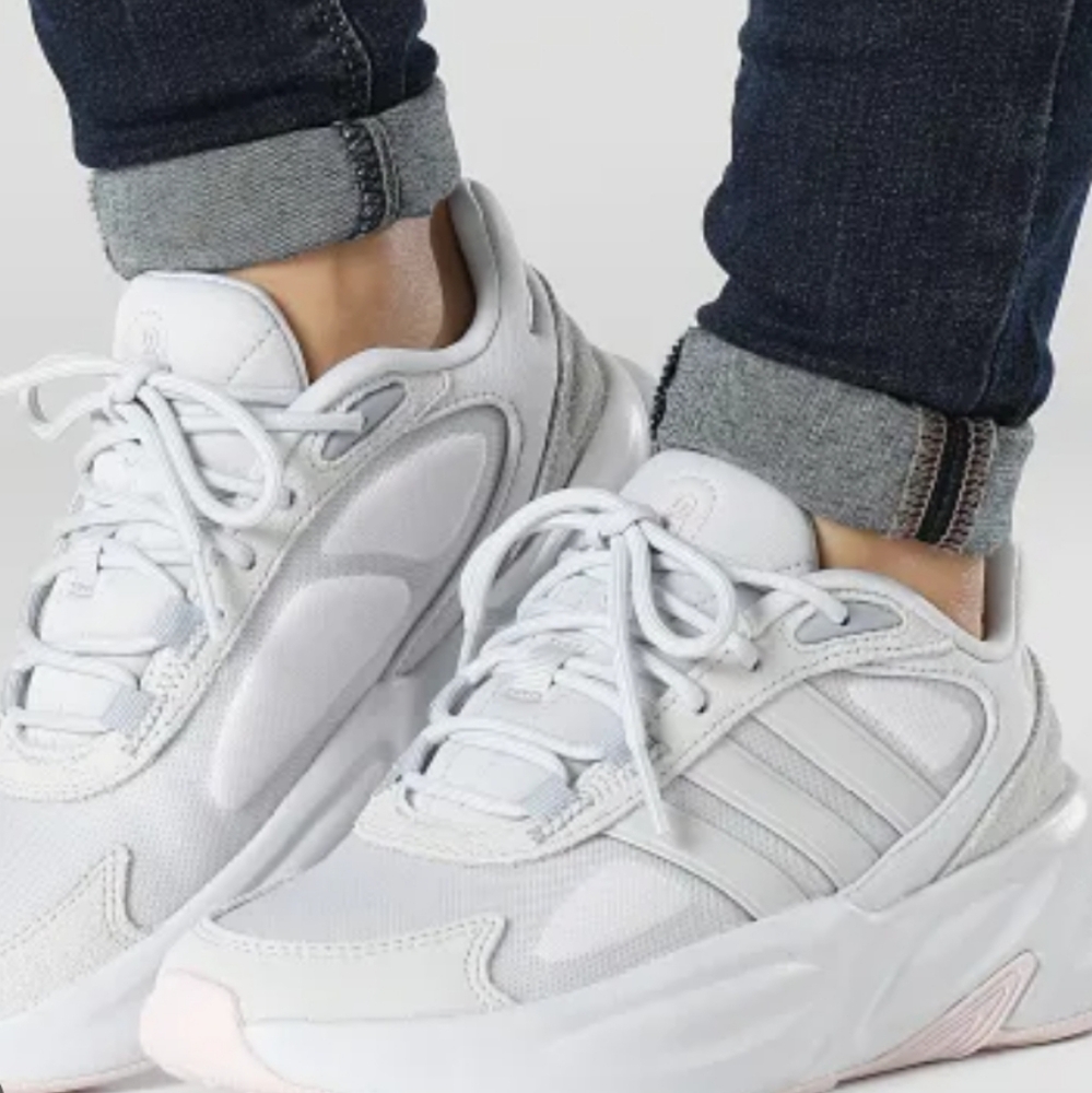Sale: Women's Adidas Ozelle Sneakers - Size 8